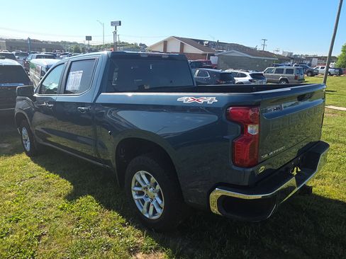 Used 2024 Chevrolet Silverado 1500 LT AWD/4WD image 4