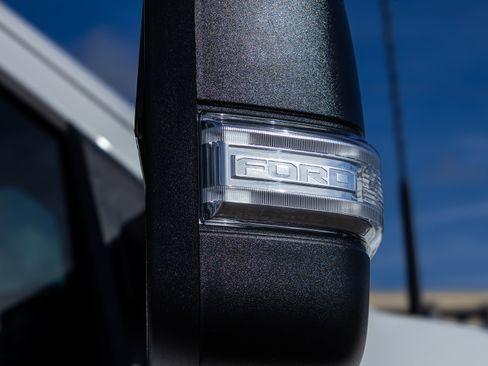 New 2025 Ford F250 Platinum image 14