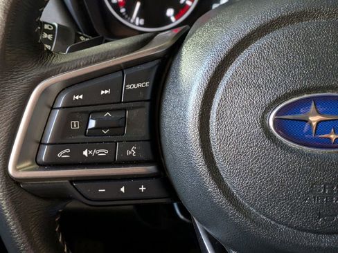 Used 2025 Subaru Outback Premium image 20