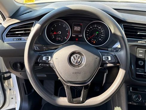Certified 2020 Volkswagen Tiguan S image 12