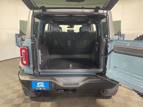 Used 2022 Ford Bronco Badlands w/ Sasquatch Package image 20