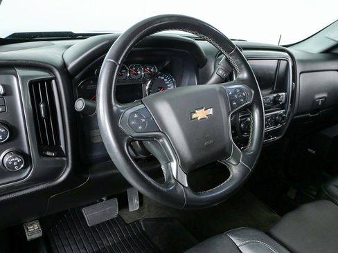 Used 2018 Chevrolet Silverado 1500 LT w/ Texas Edition AWD/4WD image 4
