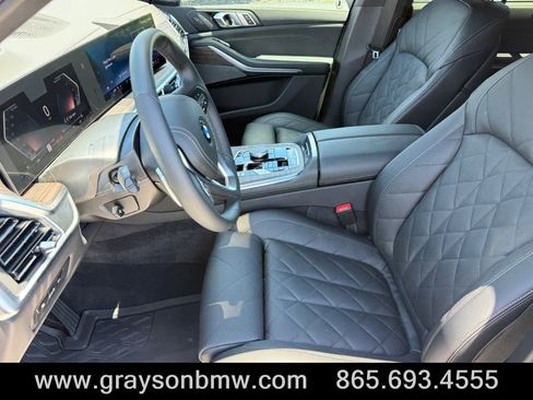 Used 2026 BMW X5 xDrive40i AWD/4WD image 11
