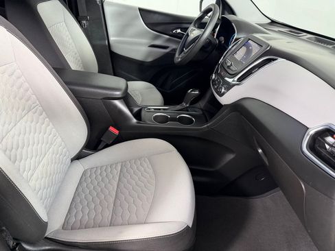 Used 2021 Chevrolet Equinox LT FWD image 21