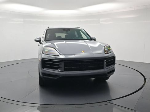 Certified 2026 Porsche Cayenne S w/ Premium Package Plus AWD/4WD image 48