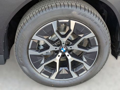 Used 2025 BMW X3 xDrive30i w/ Premium Package image 11