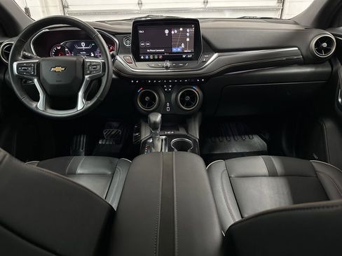 Used 2024 Chevrolet Blazer Premier w/ Enhanced Convenience Package AWD/4WD image 19