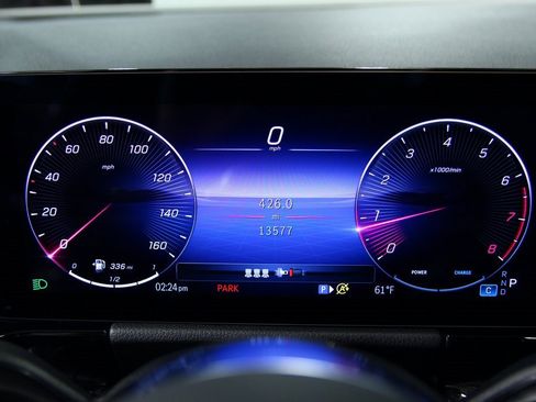 Used 2025 Mercedes-Benz GLA 250 4MATIC image 19