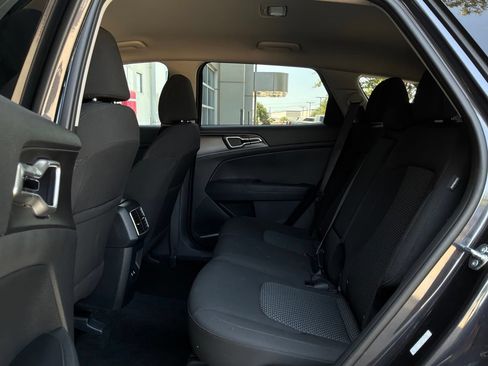 Used 2026 Kia Sportage LX FWD image 11