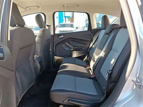 Used 2018 Ford C-MAX SE image 28