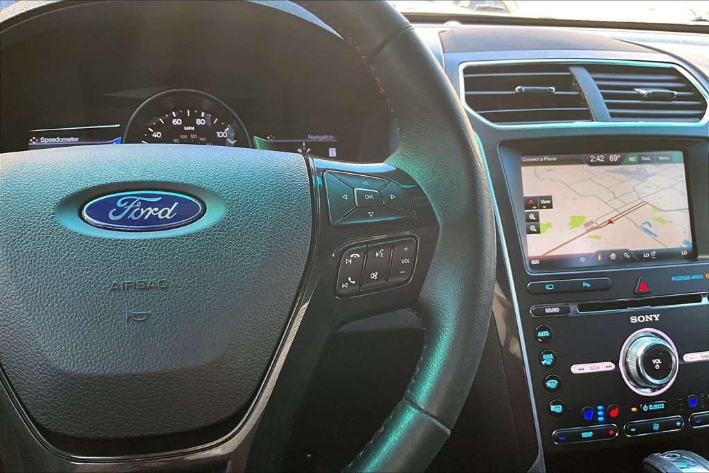 Used 2016 Ford Explorer Sport w/ Equipment Group 401A AWD/4WD image 25