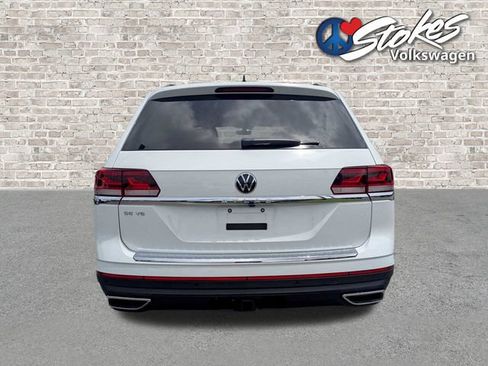 Used 2021 Volkswagen Atlas SE w/ Panoramic Sunroof Package FWD image 5