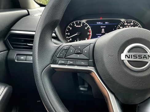 Used 2020 Nissan Altima 2.5 S image 18