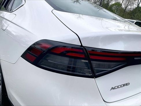 Used 2023 Honda Accord EX image 33