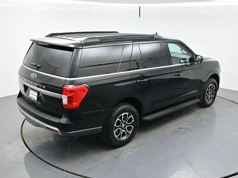 Used 2024 Ford Expedition XLT image 41