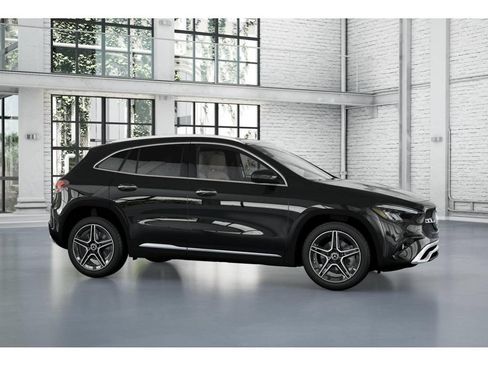 New 2026 Mercedes-Benz GLA 250 4MATIC image 14
