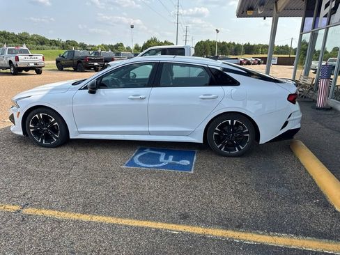 Used 2022 Kia K5 GT-Line w/ GT-Line Awd Premium Package image 9