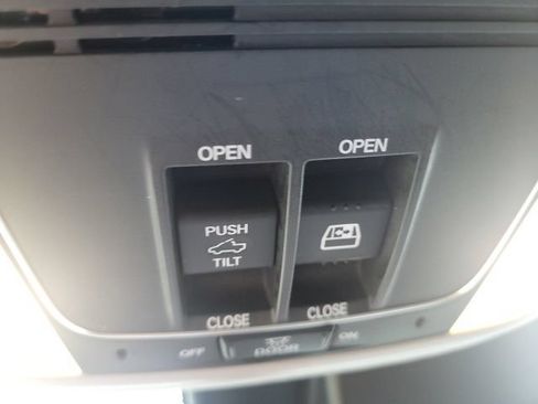Used 2023 Honda Ridgeline RTL-E image 36