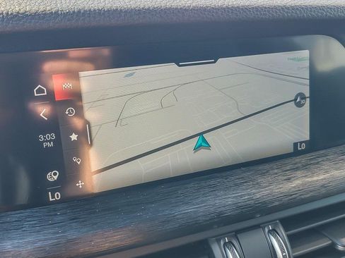 Used 2022 Alfa Romeo Stelvio Sprint image 14