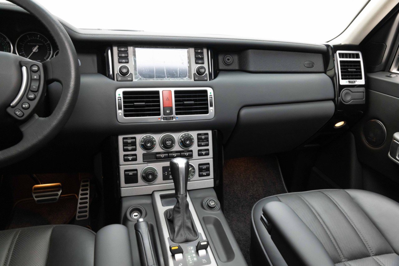 Used 2006 Land Rover Range Rover Supercharged AWD/4WD image 16
