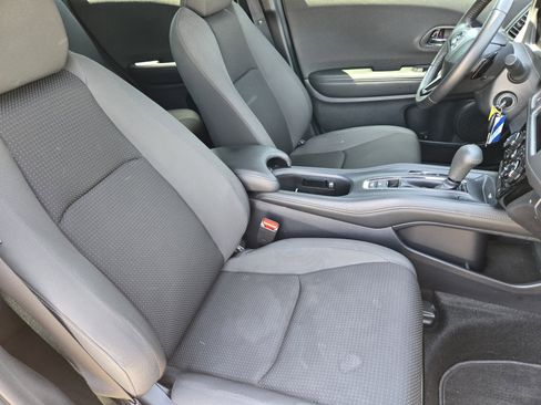 Used 2019 Honda HR-V Sport image 20