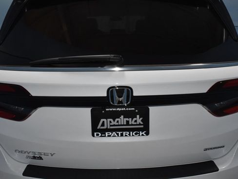 Used 2026 Honda Odyssey Touring image 32