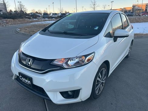 Used 2015 Honda Fit image 3