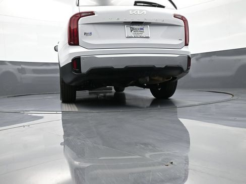 Used 2024 Kia Telluride LX AWD/4WD image 31