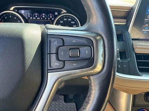 Used 2021 Chevrolet Tahoe Premier w/ Premium Package image 32