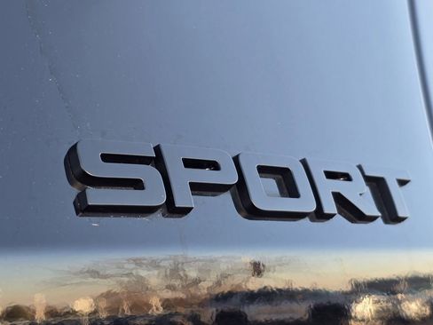 Used 2025 Honda HR-V Sport image 28