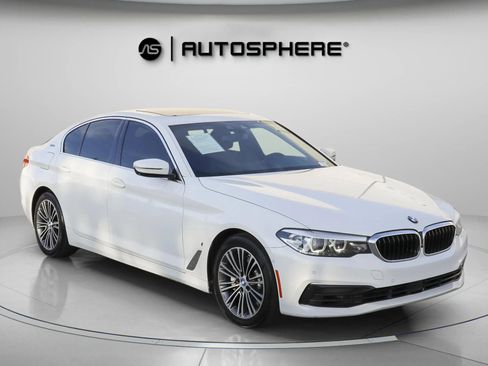 Used 2019 BMW 530e image 12