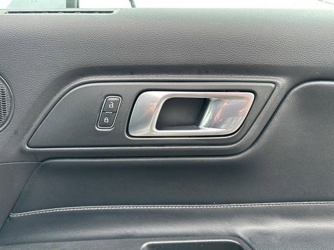 Used 2023 Ford Mustang Premium image 19