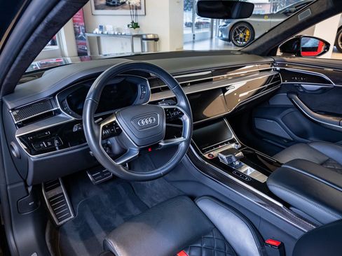 Used 2021 Audi S8 L w/ Full Leather Package image 9