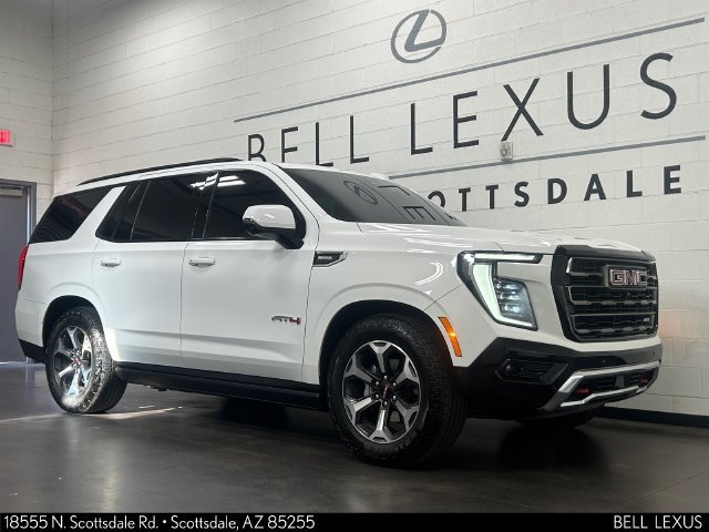 Used 2025 GMC Yukon AT4 Ultimate AWD/4WD image 2