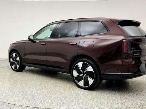 Used 2025 Volvo EX90 Ultra image 7