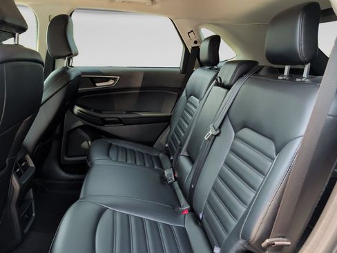 Used 2024 Ford Edge SEL AWD/4WD image 31
