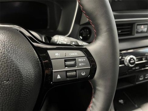 New 2025 Honda Pilot Black Edition image 16