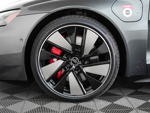 New 2026 Audi S e-tron GT Prestige AWD/4WD image 4