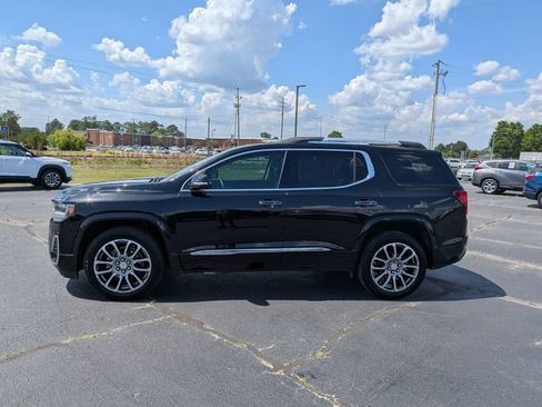 Used 2023 GMC Acadia Denali w/ Denali Ultimate Package FWD image 6