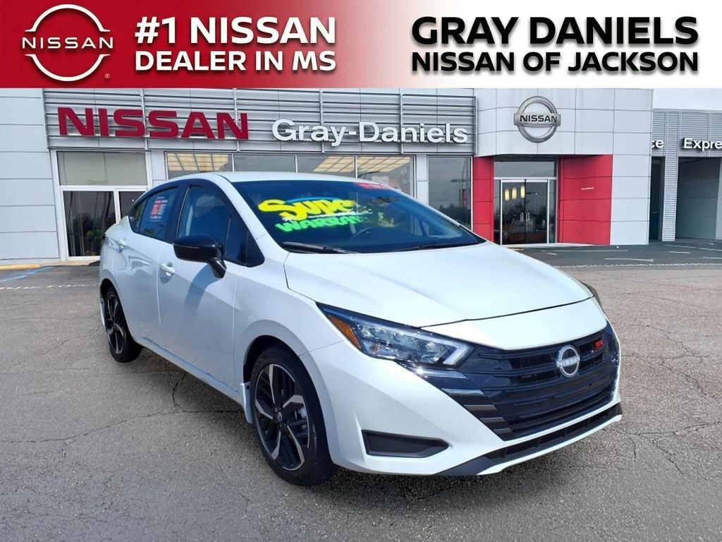 New 2025 Nissan Versa SR w/ Trunk Package FWD 360° Tour