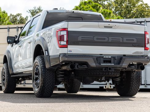 Used 2023 Ford F150 Raptor w/ Raptor 37 Performance Package AWD/4WD image 6