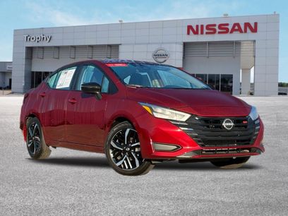 Certified 2025 Nissan Versa SR w/ Trunk Package