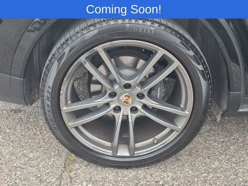 Used 2020 Porsche Cayenne AWD/4WD image 13