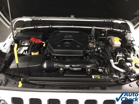 Used 2018 Jeep Wrangler Unlimited Rubicon AWD/4WD image 45