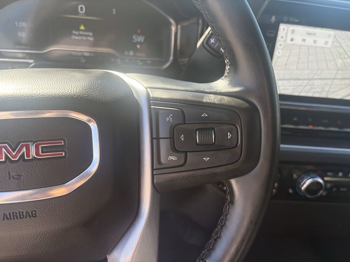 Used 2025 GMC Sierra 1500 SLT AWD/4WD image 28