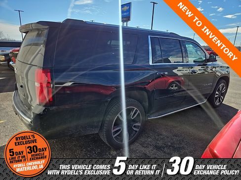 Used 2017 Chevrolet Suburban Premier image 2