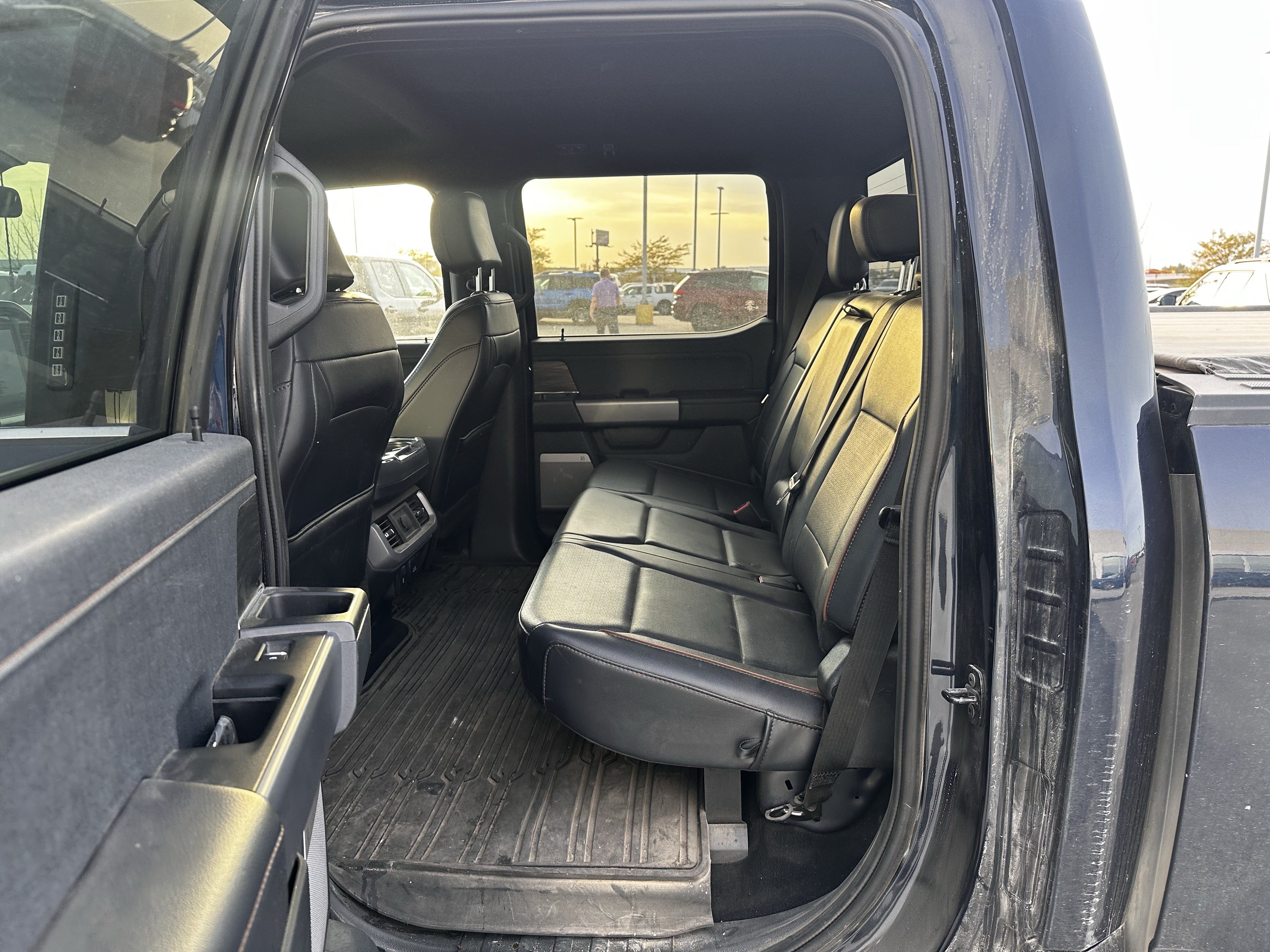 Used 2024 Ford F150 Lariat w/ Tow/Haul Package AWD/4WD image 9