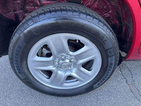 Used 2011 Toyota RAV4 4WD w/ Base L4 Extra Value Pkg image 32