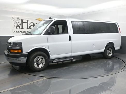New 2025 Chevrolet Express 3500 LT w/ LT Preferred Equipment Group RWD image 11