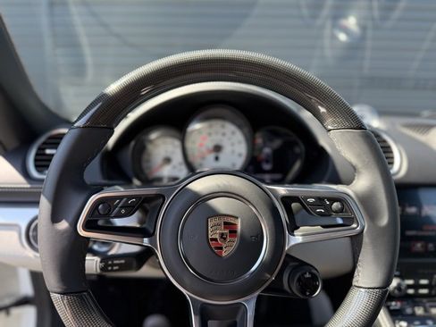 Certified 2025 Porsche 718 Boxster GTS image 17